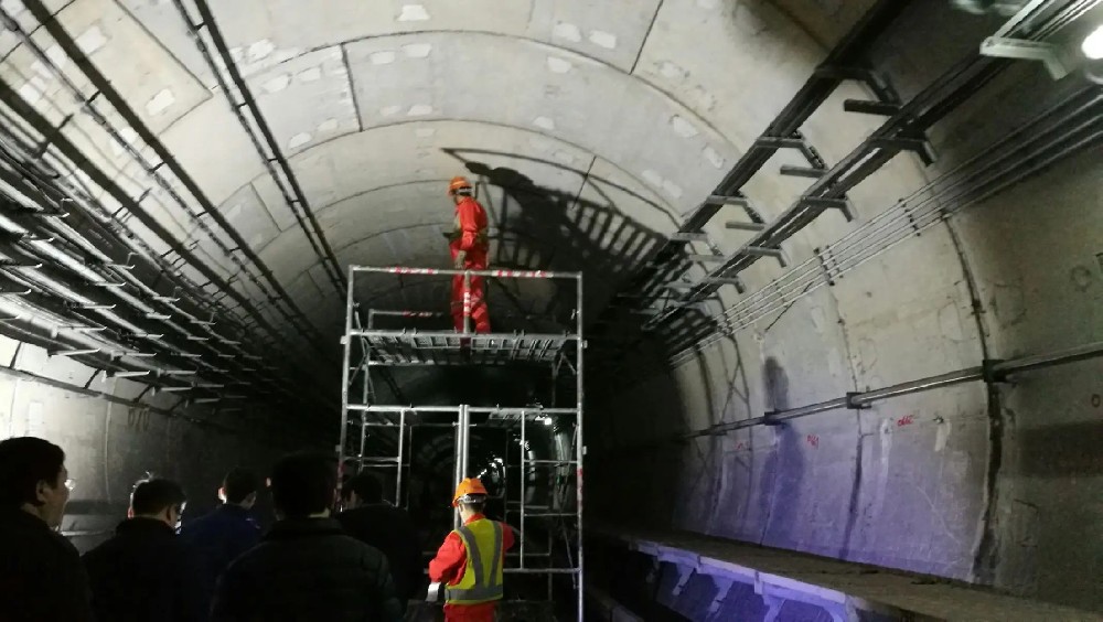 长阳地铁线路病害整治及养护维修